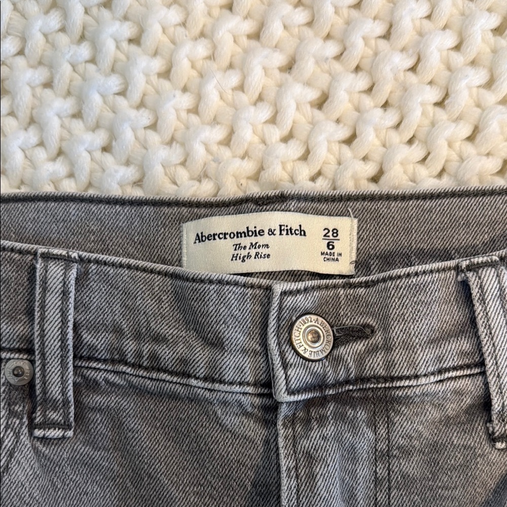 Gray Denim Jeans - Picture 3 of 3